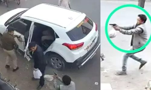 உமேஷ் பால் கொலை வழக்கு: சினிமா பட பாணியில் உத்தரபிரதேசத்தில் பட்டப்பகலில் ரவுடி என்கவுண்டரில் சுட்டுக்கொலை உமேஷ் பால் கொலை வழக்கு: சினிமா பட பாணியில் உத்தரபிரதேசத்தில் பட்டப்பகலில் ரவுடி என்கவுண்டரில் சுட்டுக்கொலை