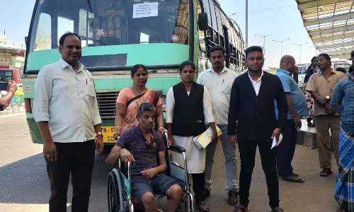 இழப்பீடு வழங்காததால் 4 அரசு பஸ்கள் ஜப்தி செய்ய கோர்ட்டு உத்தரவு