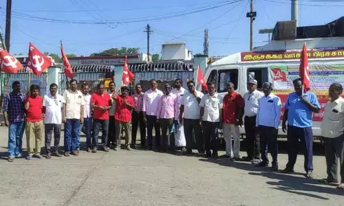 பழைய ஓய்வூதிய திட்டத்தை அமல்படுத்தக்கோரி போக்குவரத்து ஊழியர் சங்கத்தினர் பிரசாரம்