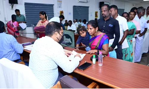 மக்கள் குறைக்கேட்பு கூட்டத்தில் 284 மனுக்கள் பெறப்பட்டன