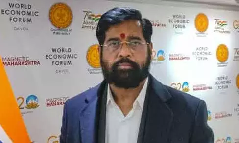 5 மாவட்டங்களில் திடீர் மழை- பாதிப்பு குறித்து ஆய்வு செய்ய அதிகாரிகளுக்கு ஷிண்டே உத்தரவு 5 மாவட்டங்களில் திடீர் மழை- பாதிப்பு குறித்து ஆய்வு செய்ய அதிகாரிகளுக்கு ஷிண்டே உத்தரவு