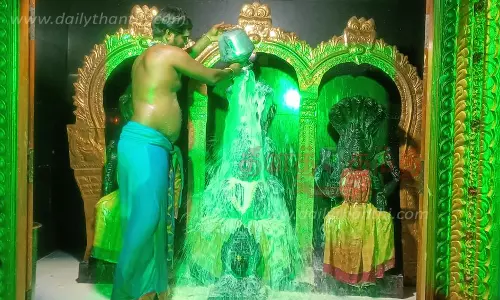 பவுர்ணமி சிறப்பு பூஜை பவுர்ணமி சிறப்பு பூஜை