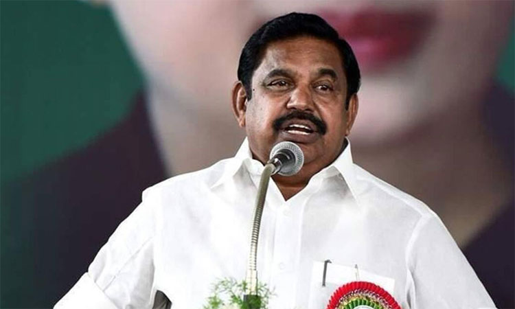 அதிமுக தலைமை அலுவலகத்தில் மூத்த நிர்வாகிகளுடன் எடப்பாடி பழனிசாமி ஆலோசனை