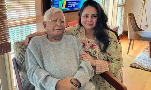 எங்கள் அப்பாவிற்கு எதாவது நடந்தால்... யாரையும் விட்டு வைக்க மாட்டேன் - லாலு பிரசாத்தின் மகள் எச்சரிக்கை