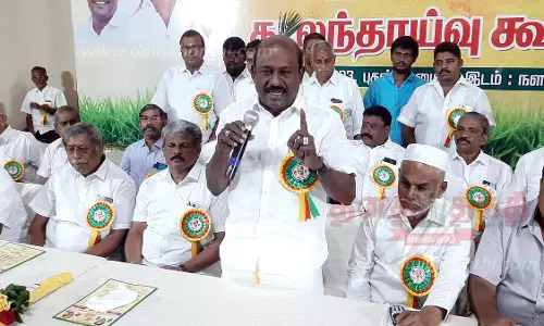 கடைகளின் பெயர் பலகை தமிழில் வைக்கப்படும்