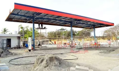 பெட்ரோல் விற்பனை நிலையம் அமைக்கும் பணி