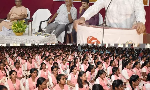 தமிழ் கனவு நிகழ்ச்சி:தமிழ் மரபை மாணவர்கள் அறிந்துகொள்ள வேண்டும் கலெக்டர் பி.என்.ஸ்ரீதர் பேச்சு தமிழ் கனவு நிகழ்ச்சி:தமிழ் மரபை மாணவர்கள் அறிந்துகொள்ள வேண்டும் கலெக்டர் பி.என்.ஸ்ரீதர் பேச்சு