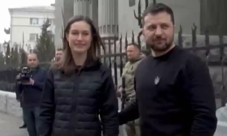 போருக்கு மத்தியில் உக்ரைன் சென்றார் பின்லாந்து பிரதமர் சன்னா மரின் போருக்கு மத்தியில் உக்ரைன் சென்றார் பின்லாந்து பிரதமர் சன்னா மரின்