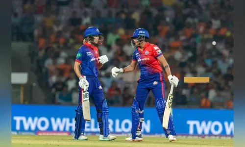 அதிரடி காட்டிய ஷபாலி: 10 விக்கெட் வித்தியாசத்தில் டெல்லி அபார வெற்றி...!