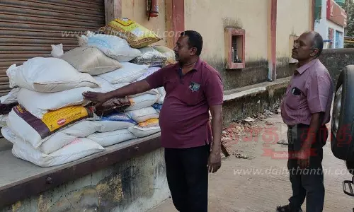 கேரளாவுக்கு கடத்த முயன்ற  600 கிலோ ரேஷன் அரிசி பறிமுதல்