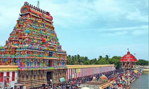 ஆழித்தேரோட்டம்: திருவாரூர் மாவட்டத்திற்கு ஏப்ரல் 1-ம் தேதி உள்ளூர் விடுமுறை