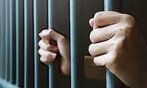 காப்பகங்கள், சிறைகளில் ஆய்வு