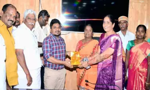 கலெக்டருடன் சந்திப்பு