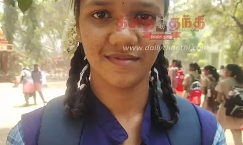 பிளஸ்-2 தமிழ் தேர்வு: ஒரு மதிப்பெண் கேள்விகள் கடினமாக இருந்தன; மாணவ-மாணவிகள் பேட்டி