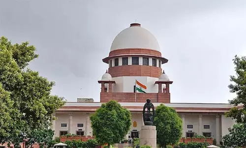 சுருக்குமடி வலையால் மீன் பிடிக்க கூடுதல் நேரம் கோரிய இடையீட்டு மனு : தமிழக - மத்திய அரசுகள் பதில் அளிக்க உத்தரவு