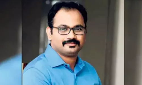 மக்கள் குறைதீர்க்கும் நாள் கூட்டம் - நலத்திட்ட உதவிகளை கலெக்டர் வழங்கினார் மக்கள் குறைதீர்க்கும் நாள் கூட்டம் - நலத்திட்ட உதவிகளை கலெக்டர் வழங்கினார்
