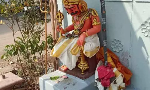 முனீஸ்வரர் சாமி சிலை உடைப்பு