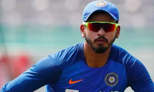 ஆஸ்திரேலியாவுக்கு எதிரான ஒருநாள் கிரிக்கெட்: ஸ்ரேயாஸ் அய்யர் காயத்தால் விலகல்