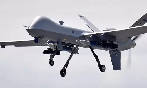 அமெரிக்க டிரோன் மீது ரஷிய போர் விமானம் மோதல்
