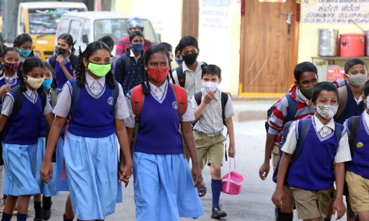 புதுச்சேரியில் நாளை முதல் 26ம் தேதி வரை பள்ளிகளுக்கு விடுமுறை...!