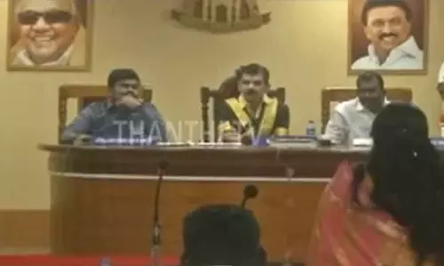 நெல்லை மாநகராட்சி மேயர் மீது தி.மு.க. கவுன்சிலர்கள் பரபரப்பு புகார்