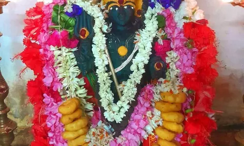 சிவன் கோவில்களில் கால பைரவருக்கு சிறப்பு பூஜை