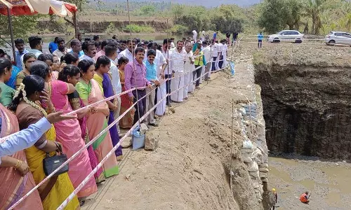 கூடலூர் அருகேமதுரை கூட்டுக் குடிநீர் திட்ட பணிகளை அதிகாரிகள் ஆய்வு