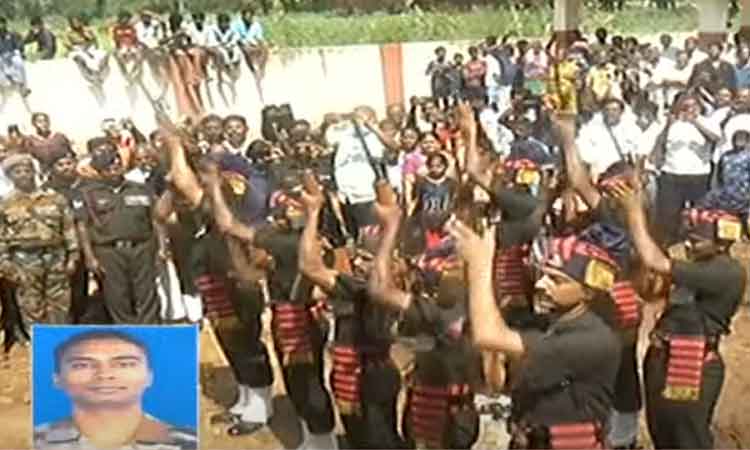 ஹெலிகாப்டர் விபத்தில் உயிரிழந்த தமிழக ராணுவ வீரர் உடலுக்கு ராணுவ மரியாதை