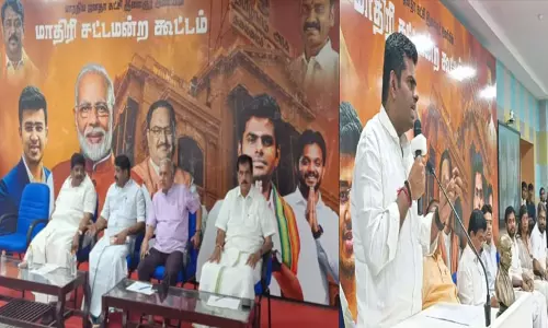 காட்டாங்கொளத்தூரில்  பா.ஜ.க. இளைஞரணி சார்பில் மாதிரி நாடாளுமன்றம், சட்டமன்ற கூட்டம்