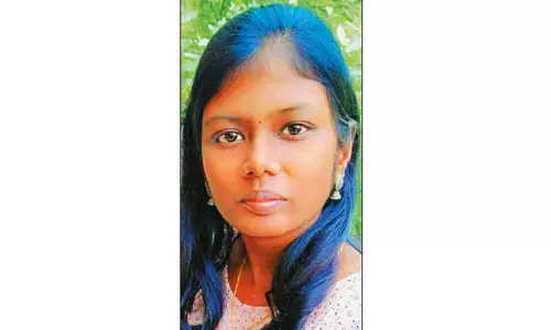 மொட்டை மாடியில் இருந்து தவறி விழுந்த பெண் என்ஜினீயர் பலி