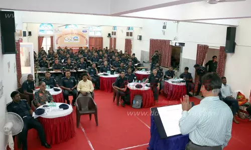 தேசிய பேரிடர் மீட்புப் படை மைய வளாகத்தில் வீரர்கள், அலுவலர்களுக்கு பயிற்சி முகாம் தேசிய பேரிடர் மீட்புப் படை மைய வளாகத்தில் வீரர்கள், அலுவலர்களுக்கு பயிற்சி முகாம்