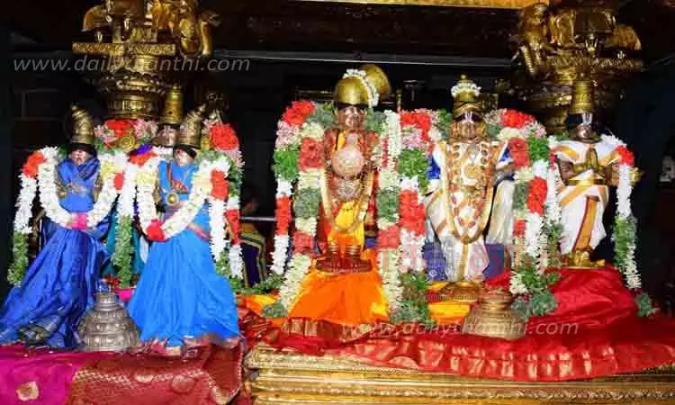 சிறப்பு அலங்காரம் சிறப்பு அலங்காரம்