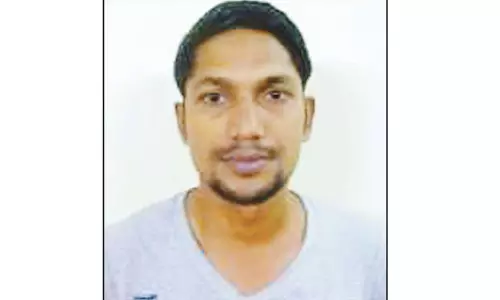 கோர்ட்டில் ஆஜர்படுத்திவிட்டு பஸ்சில் அழைத்து வந்தபோது புழல் சிறை கைதி தப்பி ஓட்டம்