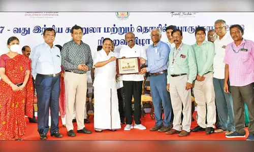 சிறந்த அரங்குகளுக்கு பரிசு: சென்னை பொருட்காட்சி நிறைவு - 8.30 லட்சம் பேர் கண்டுகளிப்பு சிறந்த அரங்குகளுக்கு பரிசு: சென்னை பொருட்காட்சி நிறைவு - 8.30 லட்சம் பேர் கண்டுகளிப்பு