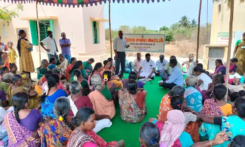 கபிலர்மலையில் சிறப்பு கிராம சபை கூட்டம்
