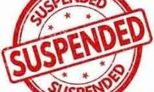 3-ம் வகுப்பு மாணவனை முட்டி போட சொன்ன விவகாரம்: அரசு பள்ளி ஆசிரியர் பணி இடைநீக்கம்