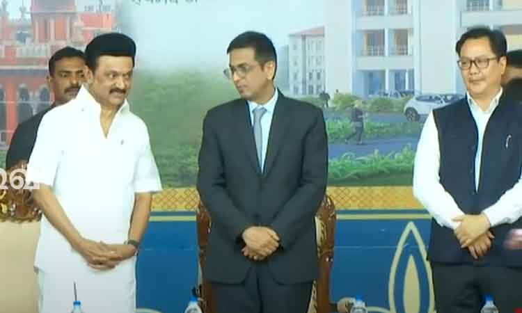 மதுரையில் கூடுதல் நீதிமன்ற கட்டடங்கள் - சுப்ரீம் கோர்ட்டு தலைமை நீதிபதி அடிக்கல் நாட்டினார்