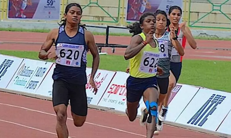 தமிழக வீராங்கனை அர்ச்சனாவுக்கு இரட்டை தங்கம் தமிழக வீராங்கனை அர்ச்சனாவுக்கு இரட்டை தங்கம்