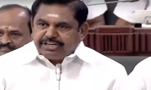 டி.என்.பி.எஸ்.சி குரூப் -4 தேர்வு விவகாரத்தில் மிகப்பெரிய தவறு நடந்துள்ளது: எடப்பாடி பழனிசாமி டி.என்.பி.எஸ்.சி குரூப் -4 தேர்வு விவகாரத்தில் மிகப்பெரிய தவறு நடந்துள்ளது: எடப்பாடி பழனிசாமி