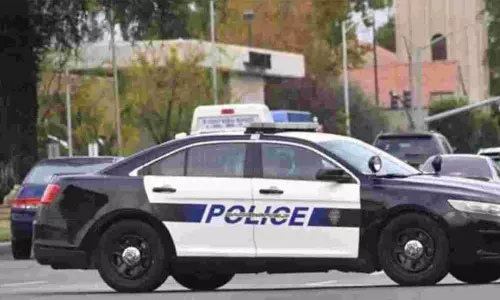 அமெரிக்காவில் குருத்வாராவில் துப்பாக்கி சூடு - 2 பேர் படுகாயம்