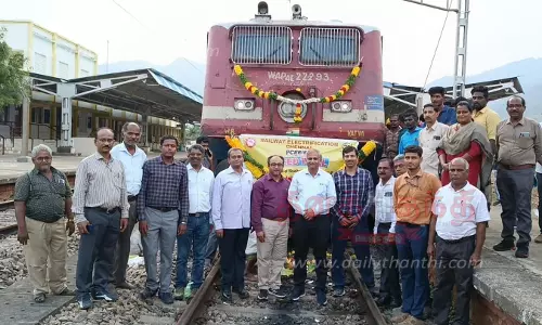 பகவதிபுரம்-விருதுநகர் இடையே அதிவேக ரெயில் சோதனை ஓட்டம் பகவதிபுரம்-விருதுநகர் இடையே அதிவேக ரெயில் சோதனை ஓட்டம்