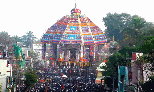 திருவாரூர் கோவில் தேரோட்டத்தின் போது ஊதுகுழல் விற்க தடை