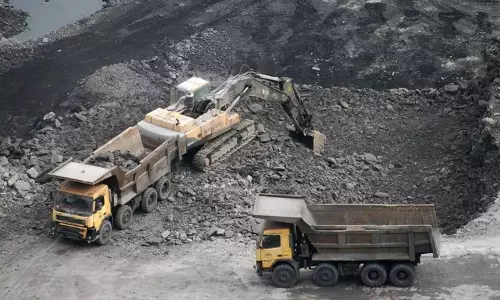 கனிமவளங்களை கடத்திய 54 வாகனங்கள் பறிமுதல்