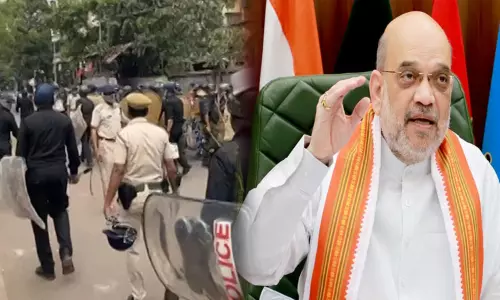 மேற்கு வங்காளம் ராமநவமி ஊர்வலத்தில் வன்முறை: ஆளுநரிடம் நிலைமையை கேட்டறிந்த அமித்ஷா...! மேற்கு வங்காளம் ராமநவமி ஊர்வலத்தில் வன்முறை: ஆளுநரிடம் நிலைமையை கேட்டறிந்த அமித்ஷா...!