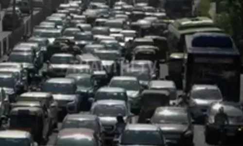 15 ஆண்டுகளுக்கு மேலாக இயங்கும் பொது போக்குவரத்துக்கு சொந்தமான வாகனங்களின் பதிவுகள் நாளை முதல் ரத்து