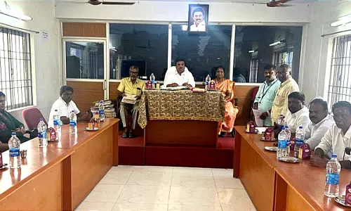 தக்கோலம் பேரூராட்சி கூட்டம்