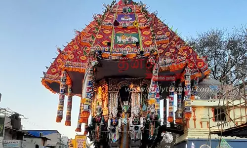 திருவாரூர் தியாகராஜர் கோவில்ஆழித்தேரோட்டம் திருவாரூர் தியாகராஜர் கோவில்ஆழித்தேரோட்டம்