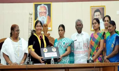 ஈரோடு மாநகராட்சியில்நடப்பு நிதியாண்டுக்கான பட்ஜெட் தாக்கல்