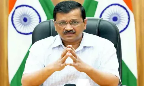 சரியானது என்றால் பிரதமர் மோடியின் பட்டத்தை குஜராத் பல்கலைக்கழகம் ஏன் காட்டக்கூடாது? கெஜ்ரிவால் கேள்வி சரியானது என்றால் பிரதமர் மோடியின் பட்டத்தை குஜராத் பல்கலைக்கழகம் ஏன் காட்டக்கூடாது? கெஜ்ரிவால் கேள்வி