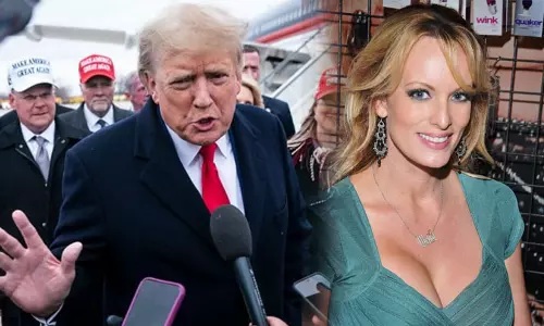 டிரம்பை பார்த்து எனக்கு பயமில்லை, அவரை துணியில்லாமல் பார்த்தவள் நான் - ஆபாசபட நடிகை பரபரப்பு பேட்டி